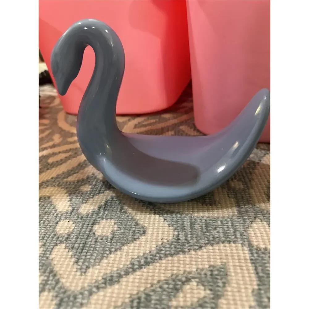 Vintage Nova Swan Ceramic Cloth Towel Soap Holder Cream‎ Blue Bath Decor Dish